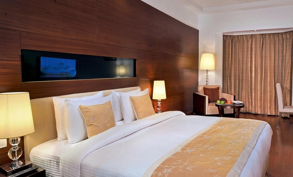 Hotel Haut Monde Gurgaon Buitenkant foto